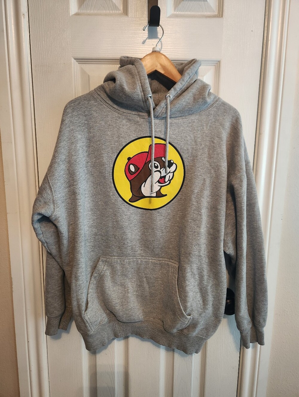 Buc-ees Pullover Hoodie Adult Size Large Drawstring Gray
